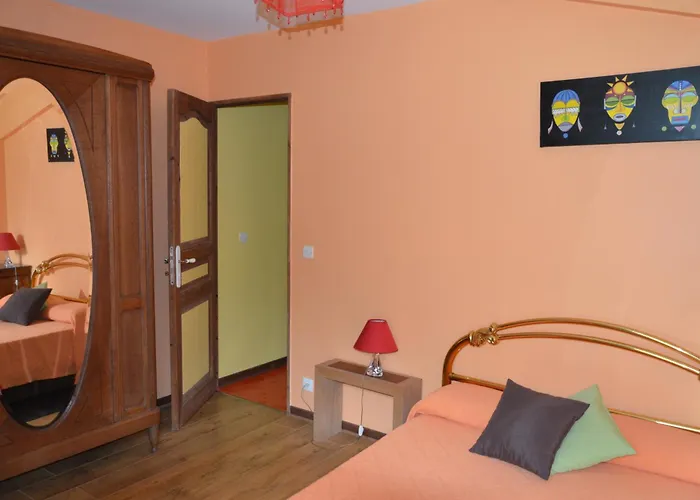 Le Hetre Pourpre Nyaraló *