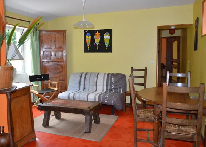 Nyaraló Le Hetre Pourpre